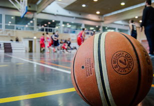 赛前速览：NBA季后赛广厦男篮对阵曼城，三大看点值得期待
